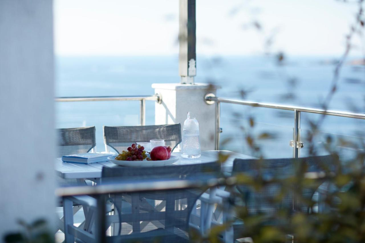 Eleia Seafront Rooms & Villas Petra  Exterior photo